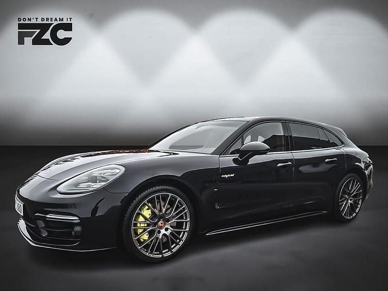 Svart Begagnad 2024 Porsche Panamera 4 Sport Turismo Sedan | 1 099 000 kr - Bild 1/4
