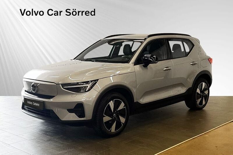 Silver Begagnad 2023 Volvo XC40 Single Motor Extended Range SUV | 434 900 kr - Bild 1/3