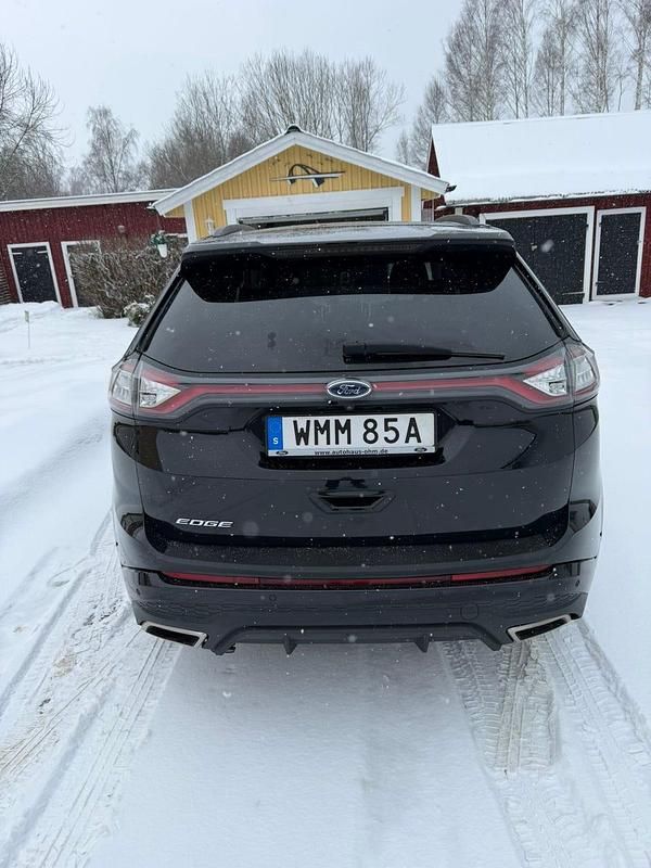 Begagnad Ford Edge 210 HK (154 kW) 2017 SUV