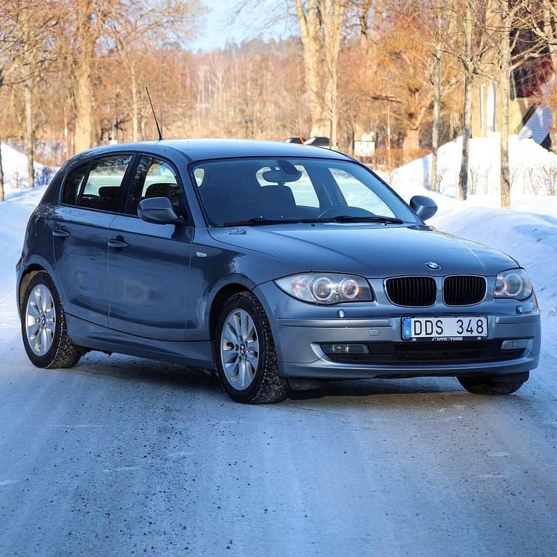 Begagnad BMW 118 143 HK (105 kW) 2011 Halvkombi