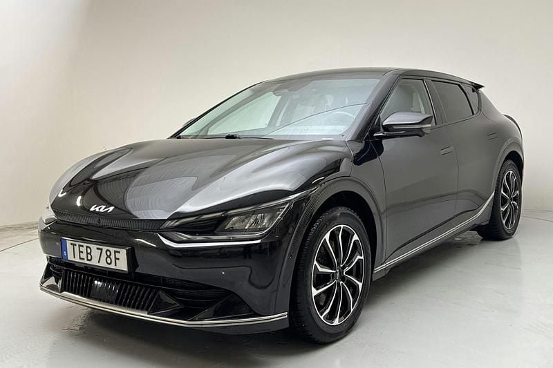 Svart Begagnad 2023 Kia EV6 Plus SUV | 359 800 kr (Superpris) - Bild 1/4