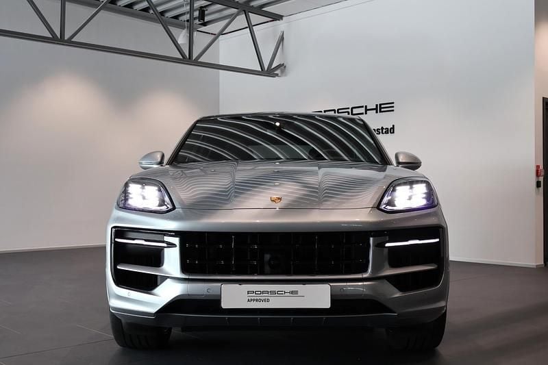 Begagnad Porsche Cayenne Edition 470 HK (345 kW) 2023 Silver SUV