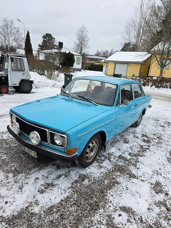 Begagnad Volvo 140 1972