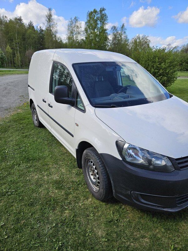 Vit Begagnad 2015 VW Caddy Minibuss | 85 000 kr (Dyr) - Bild 1/4