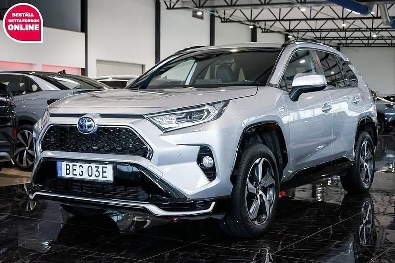 Silver Begagnad 2021 Toyota RAV4 Edition SUV | 299 900 kr (Superpris) - Bild 1/4