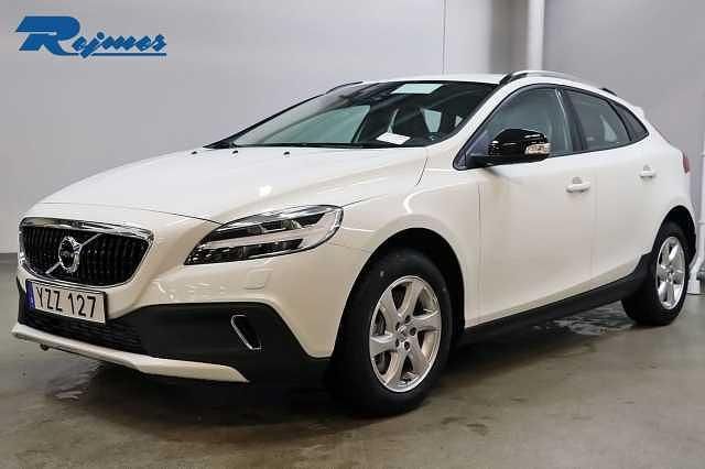 Ice vit Begagnad 2017 Volvo V40 CC Business Edition Kombi | 219 800 kr (Lite dyr) - Bild 1/4