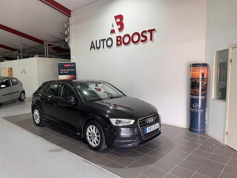 Svart Begagnad 2014 Audi A3 Attraction | 90 000 kr (Marknadspris) - Bild 1/4
