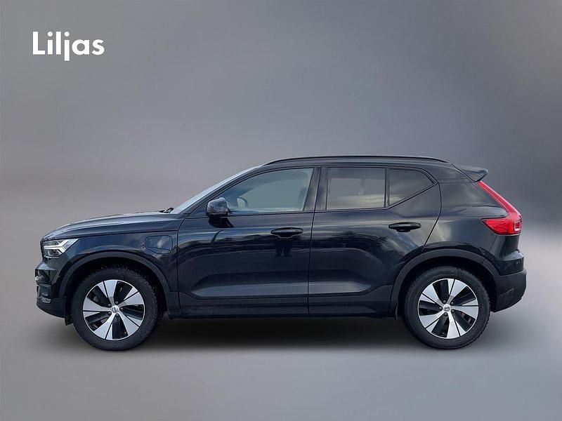 Begagnad Volvo XC40 R-Design 265 HK (194 kW) 2021 Svart SUV