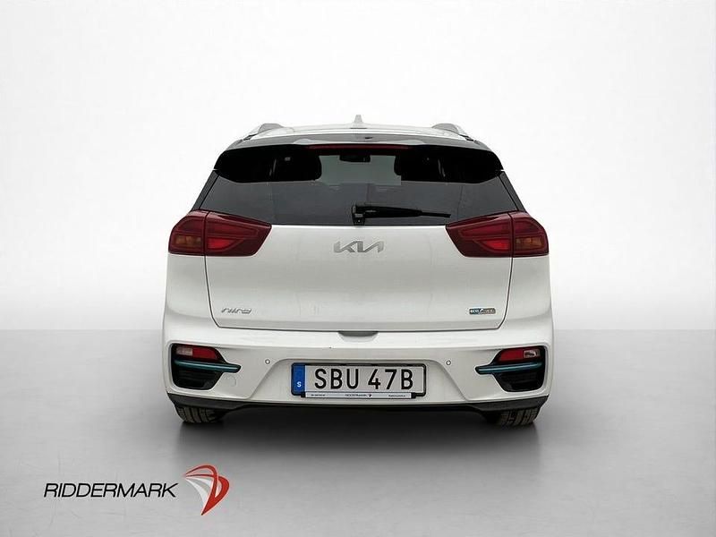 Begagnad Kia e-Niro Advance 150 kW (204 HK) 2022 Vit SUV