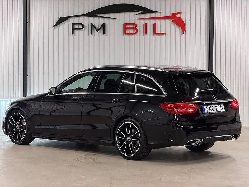Begagnad Mercedes C300 AMG 245 HK (180 kW) 2020 Svart Kombi
