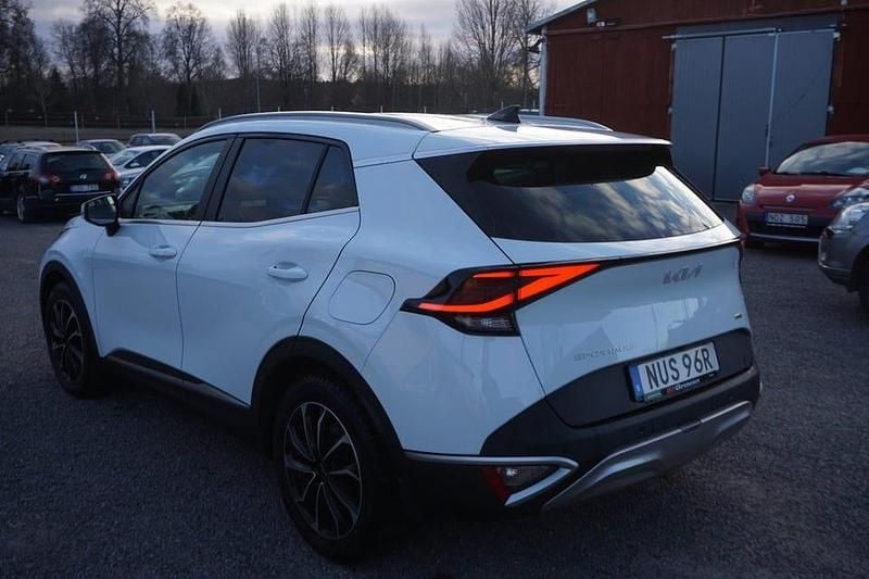 Begagnad Kia Sportage Advance 265 HK (194 kW) 2023 Vit SUV