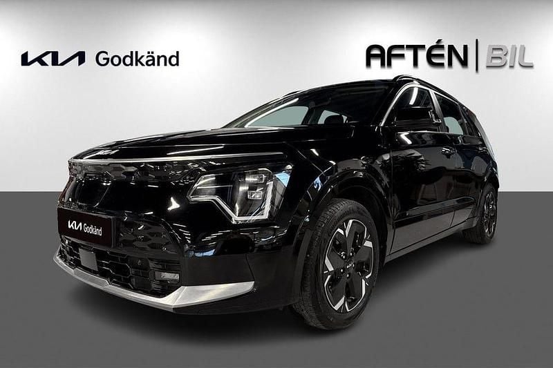 Svart Begagnad 2022 Kia e-Niro SUV | 299 800 kr (Marknadspris) - Bild 1/3
