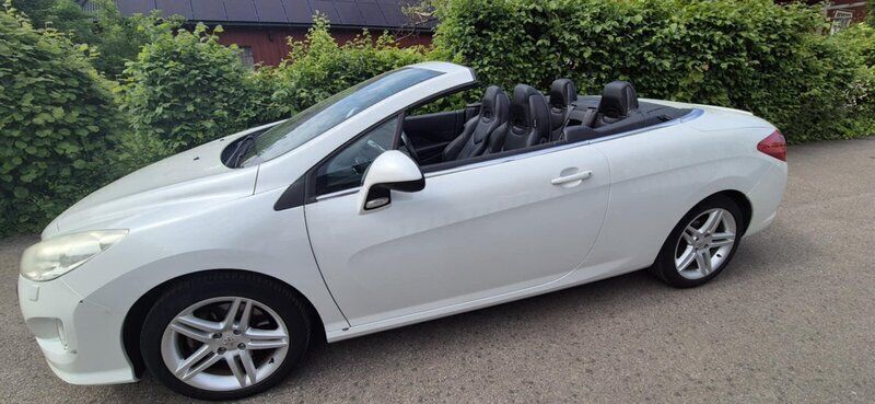 Vit Begagnad 2010 Peugeot 308 CC Cab | 90 000 kr (Marknadspris) - Bild 1/4