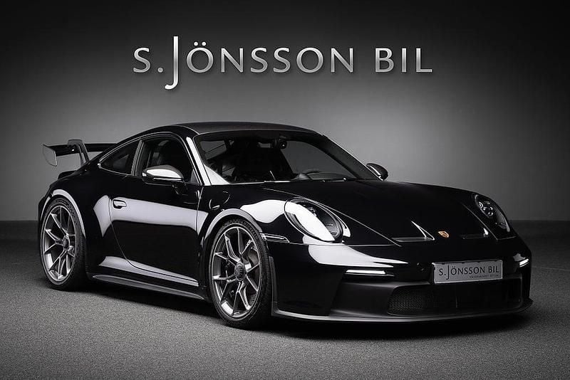 Jet black metallic Begagnad 2024 Porsche 911 | 2 395 000 kr (Superpris) - Bild 1/4