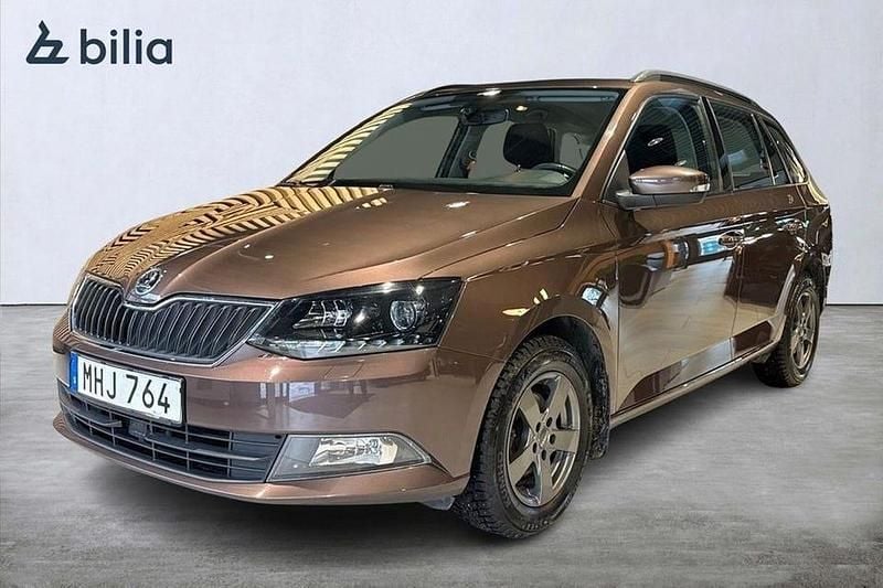 Brun Begagnad 2016 Skoda Fabia Style Kombi | 100 000 kr (Marknadspris) - Bild 1/4
