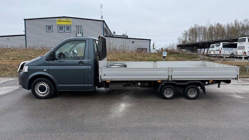 Flerfärgad Begagnad 2008 VW T5 Van | 150 000 kr - Bild 1/4