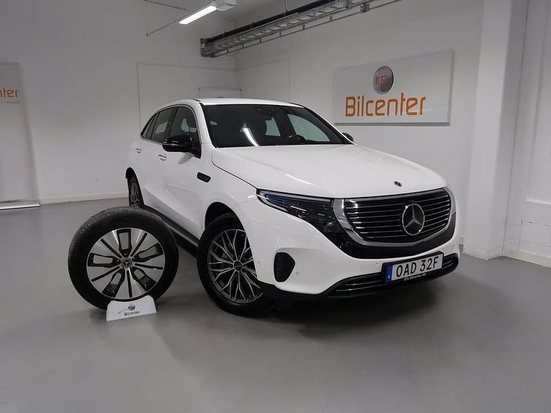 Vit Begagnad 2021 Mercedes EQC400 SUV | 339 900 kr (Marknadspris) - Bild 1/3