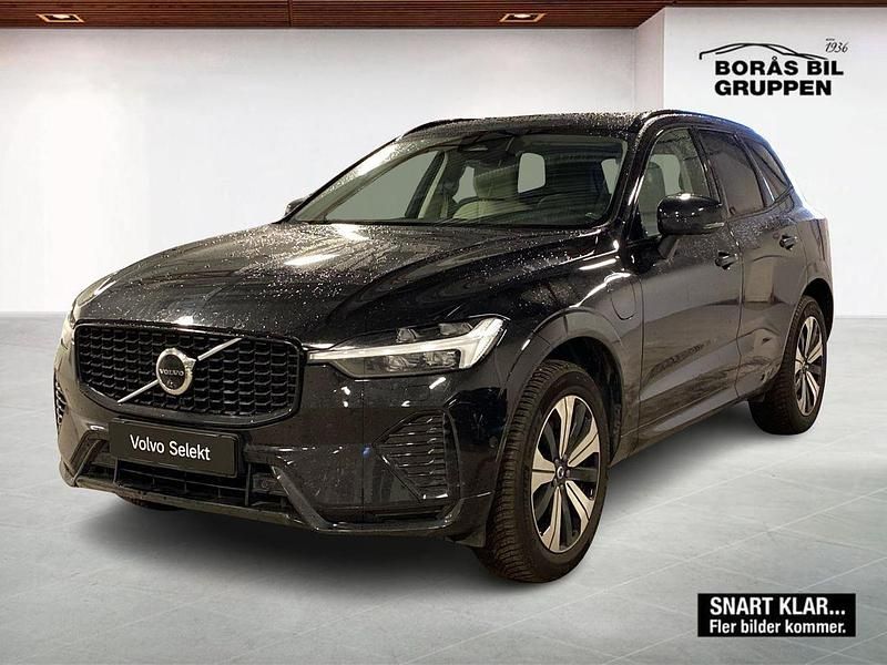 Svart Begagnad 2024 Volvo XC60 Plus SUV | 519 000 kr (Marknadspris) - Bild 1/3