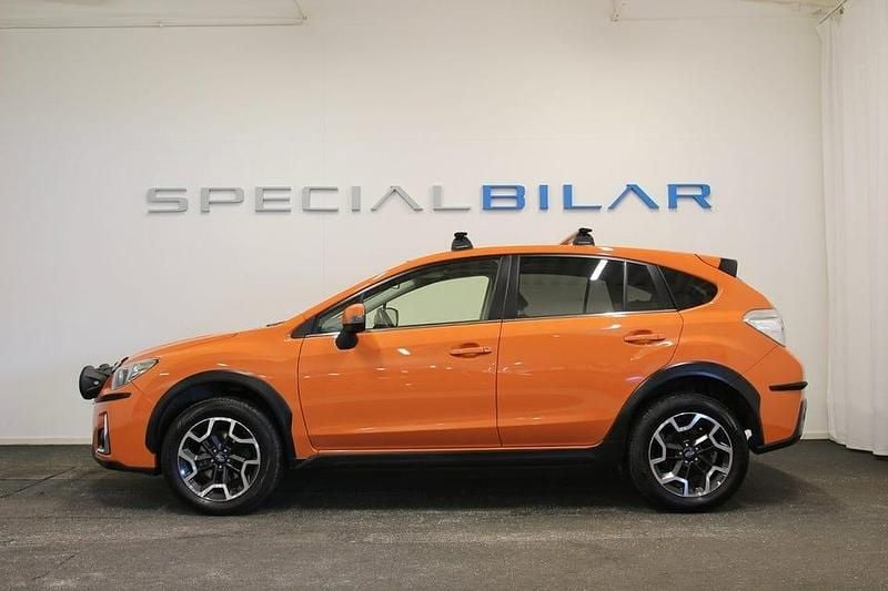 Begagnad Subaru XV Sport 147 HK (108 kW) 2016 Orange SUV
