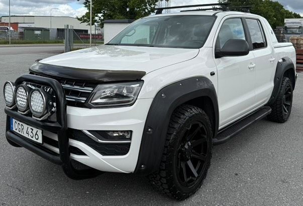 Vit Begagnad 2017 VW Amarok Pickup | 436 250 kr - Bild 1/4