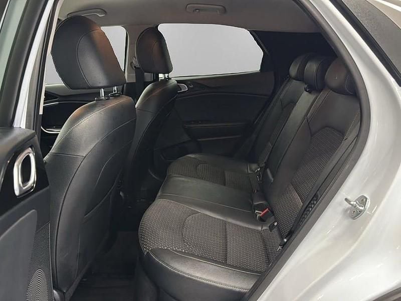 Begagnad Kia XCeed Advance 143 HK (105 kW) 2020 Clear white (ud) SUV