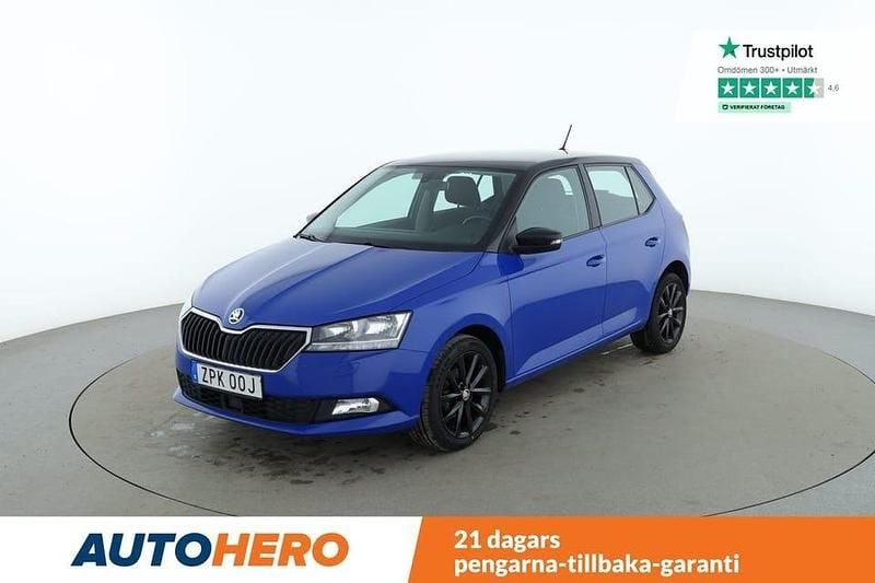 Blå Begagnad 2019 Skoda Fabia Style Halvkombi | 130 000 kr (Dyr) - Bild 1/4