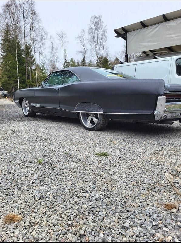 Begagnad Pontiac Bonneville 329 HK (241 kW) 1966