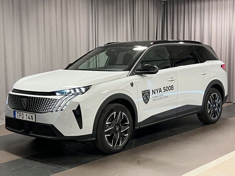 Vit Begagnad 2025 Peugeot 5008 GT Minibuss | 459 900 kr - Bild 1/4