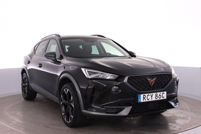 Svart (midnight black metallic) Begagnad 2022 Cupra Formentor SUV | 279 000 kr (Marknadspris) - Bild 1/4