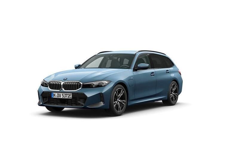 Blå Ny 2024 BMW 330e M Sport Kombi | 641 700 kr (Marknadspris) - Bild 1/4