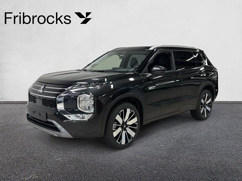 Black diamond /d/ Ny 2025 Mitsubishi Outlander Instyle SUV | 620 800 kr - Bild 1/4