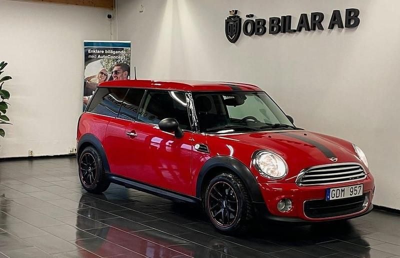Begagnad Mini One Clubman 98 HK (72 kW) 2014 Röd Kombi