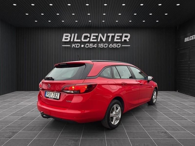 Begagnad Opel Astra Enjoy 125 HK (91 kW) 2016 Röd Kombi