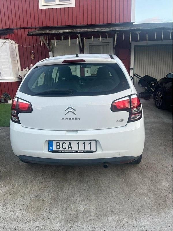 Vit Begagnad 2013 Citroën C3 Halvkombi | 34 000 kr (Bra pris) - Bild 1/4