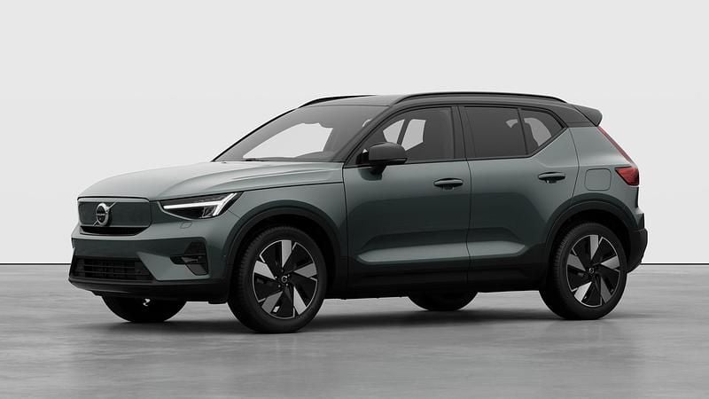 Grön Ny 2026 Volvo EX40 Single Motor Extended Range SUV | 616 500 kr (Marknadspris) - Bild 1/4