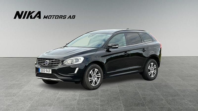 Svart Begagnad 2015 Volvo XC60 Momentum SUV | 139 900 kr (Bra pris) - Bild 1/4