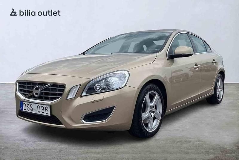 Brun Begagnad 2012 Volvo S60 Sedan | 94 900 kr - Bild 1/1
