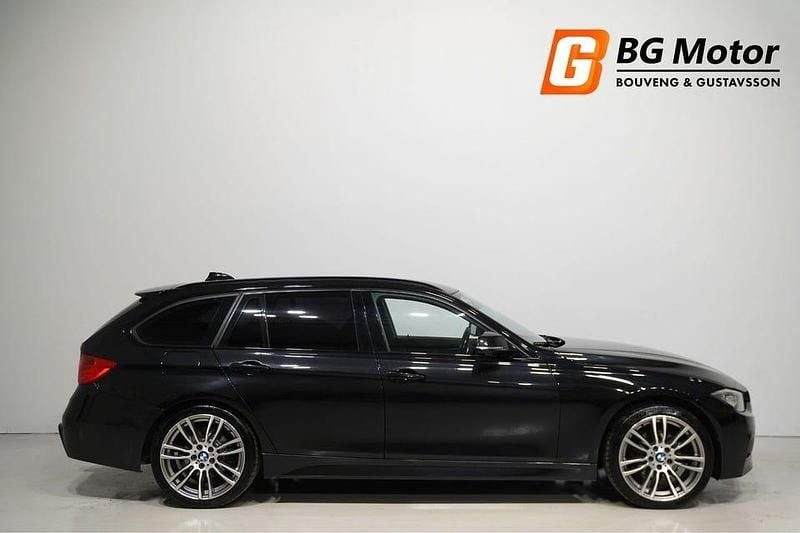 Begagnad BMW 320 M Sport 184 HK (135 kW) 2015 Svart Kombi
