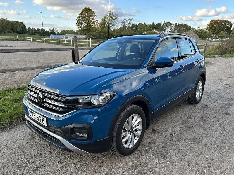 Blå Begagnad 2021 VW T-Cross SUV | 164 000 kr (Bra pris) - Bild 1/4