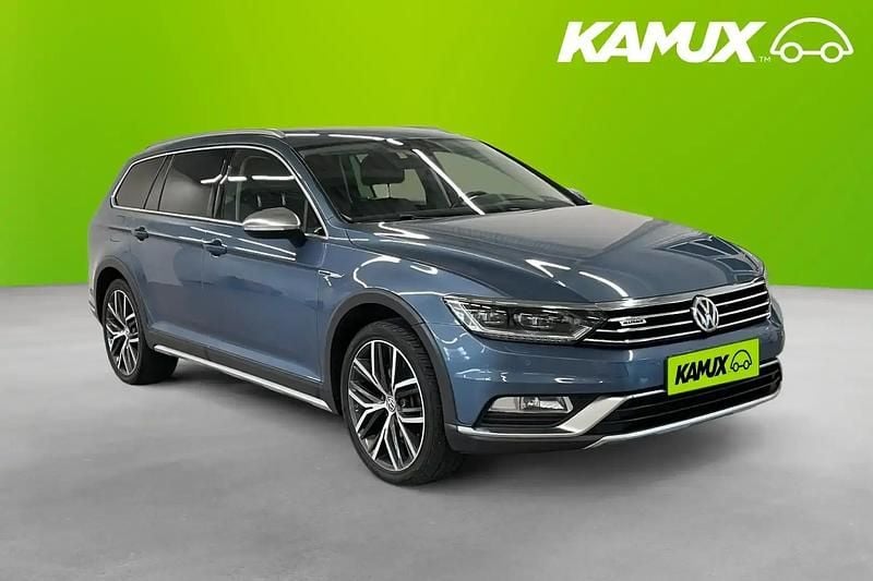 Blå Begagnad 2017 VW Passat Kombi | 179 700 kr (Bra pris) - Bild 1/4