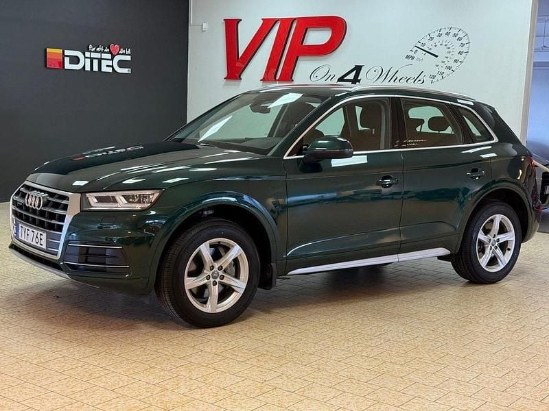 Grön Begagnad 2019 Audi Q5 SUV | 338 800 kr (Marknadspris) - Bild 1/4