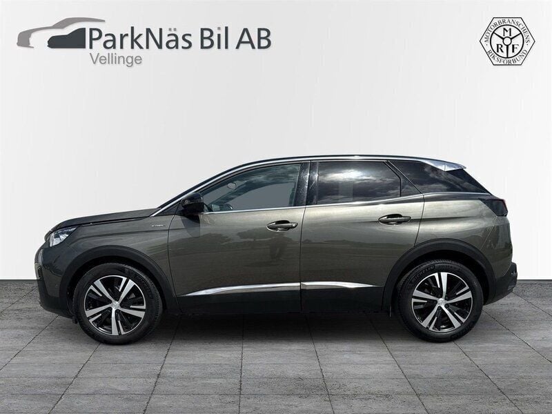 Grå Begagnad 2020 Peugeot 3008 GT-line SUV | 229 900 kr (Marknadspris) - Bild 1/4