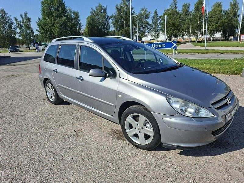 Grå Begagnad 2005 Peugeot 307 Griffe Kombi | 29 500 kr (Marknadspris) - Bild 1/4