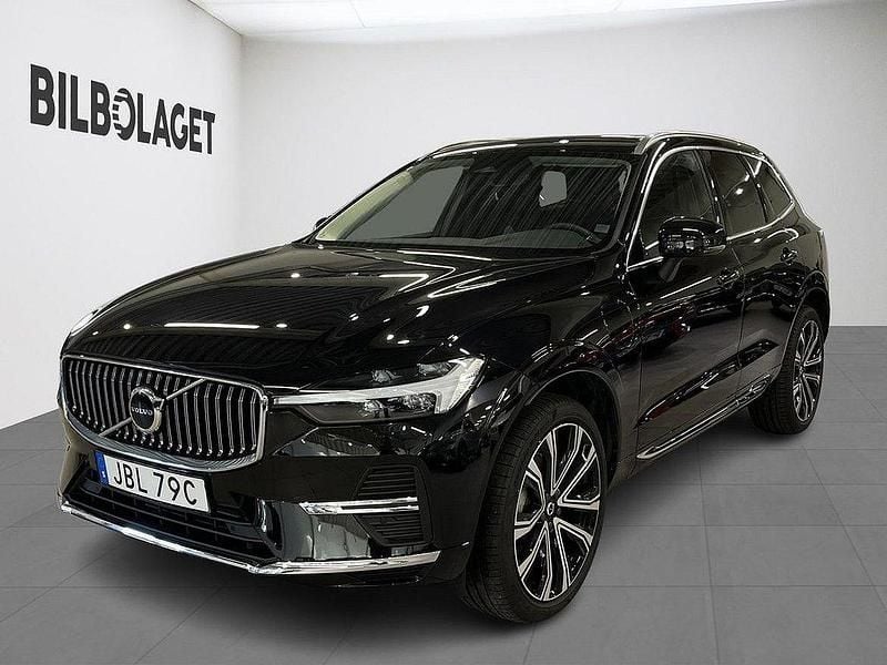 Svart Begagnad 2024 Volvo XC60 Plus SUV | 549 800 kr (Marknadspris) - Bild 1/4