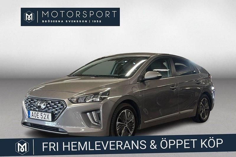 Grå Begagnad 2020 Hyundai Ioniq Premium Sedan | 184 900 kr (Marknadspris) - Bild 1/3