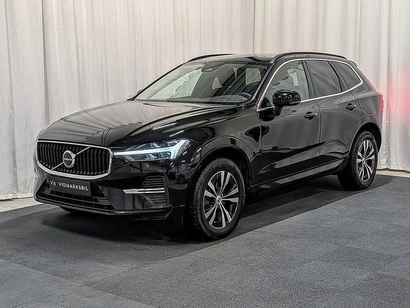 Begagnad Volvo XC60 Momentum 197 HK (144 kW) 2021 Svart SUV