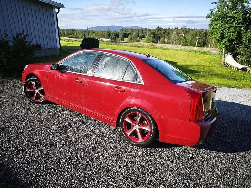 Röd Begagnad 2006 Cadillac BLS Sedan | 10 000 kr - Bild 1/4