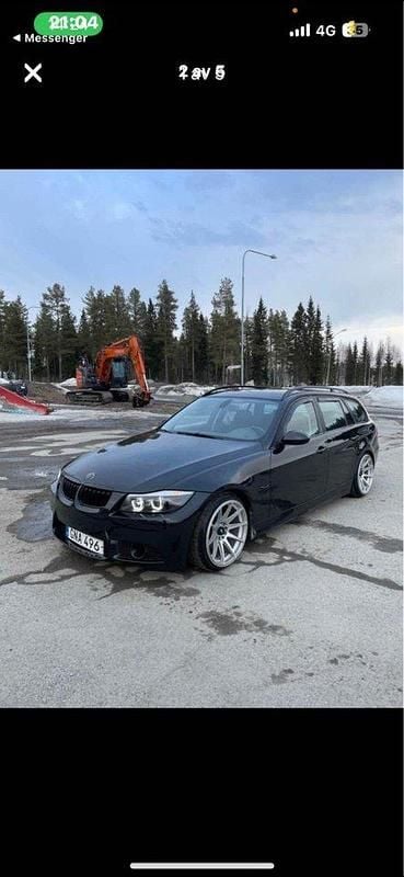 Svart Begagnad 2008 BMW 320 Kombi | 50 000 kr (Dyr) - Bild 1/4