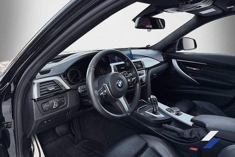 Begagnad BMW 320 M Sport 190 HK (139 kW) 2018 Svart Kombi