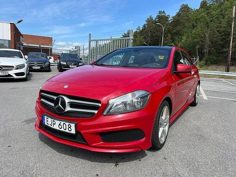 Röd Begagnad 2014 Mercedes A180 AMG Halvkombi | 109 900 kr (Marknadspris) - Bild 1/4